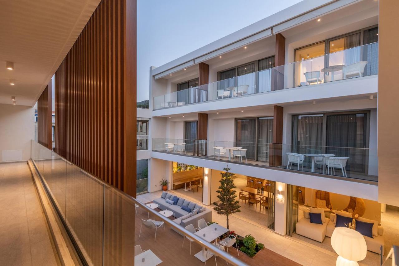โรแมนติกา โฮเต็ล แอนด์ อพาร์ทเม้นส์ Aparthotel Agia Pelagia  ภายนอก รูปภาพ
