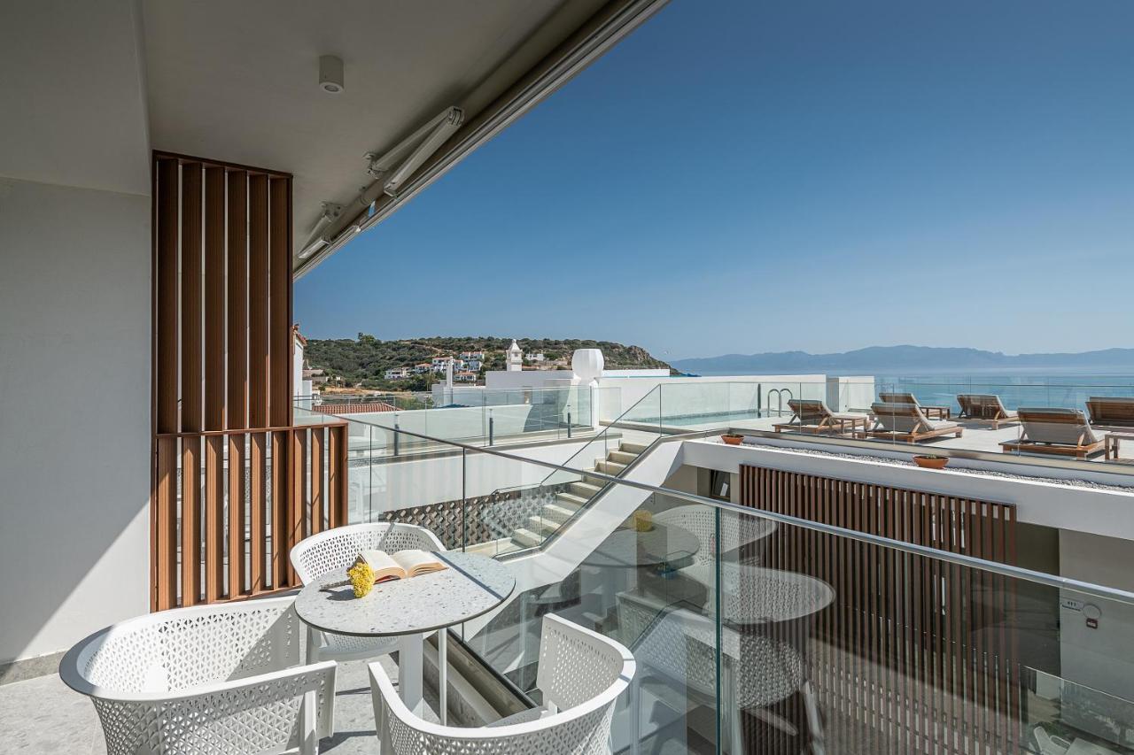 โรแมนติกา โฮเต็ล แอนด์ อพาร์ทเม้นส์ Aparthotel Agia Pelagia  ภายนอก รูปภาพ