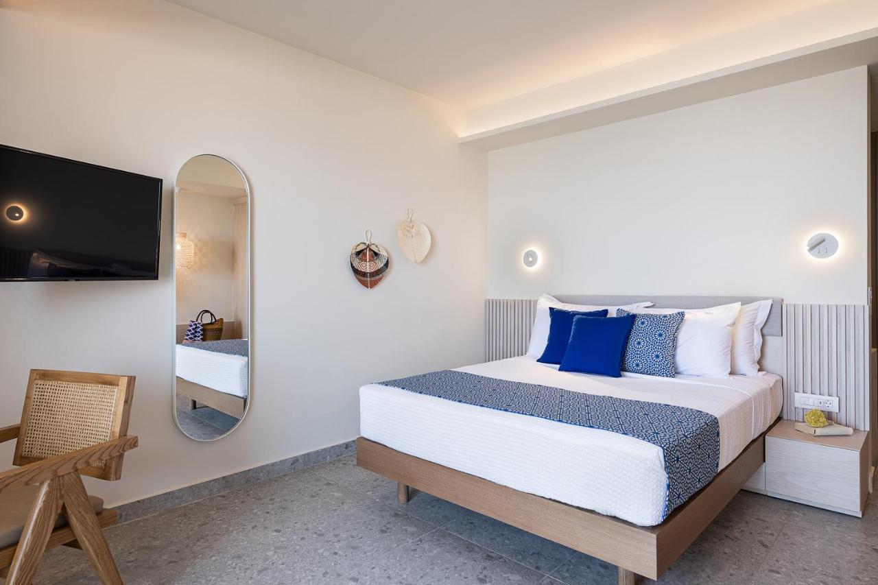 โรแมนติกา โฮเต็ล แอนด์ อพาร์ทเม้นส์ Aparthotel Agia Pelagia  ภายนอก รูปภาพ