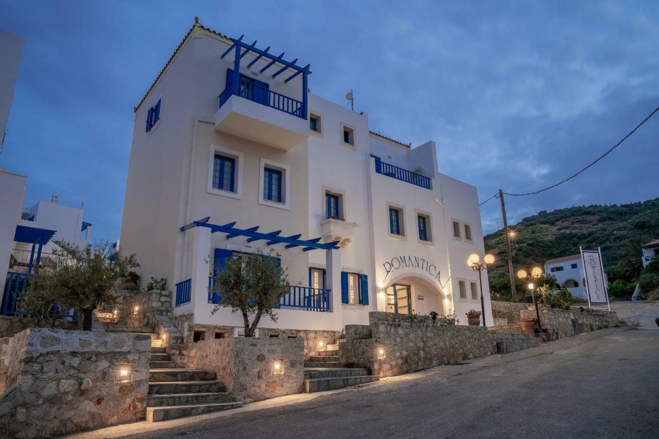 โรแมนติกา โฮเต็ล แอนด์ อพาร์ทเม้นส์ Aparthotel Agia Pelagia  ภายนอก รูปภาพ